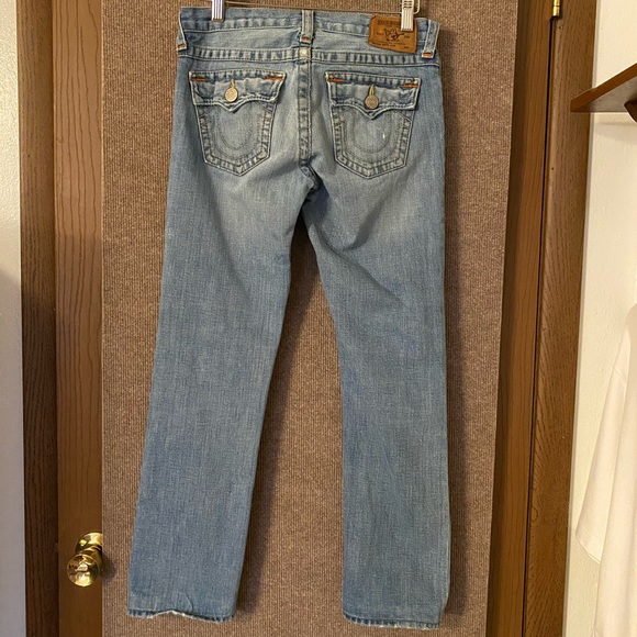 Boys distressed True Religion jeans size 14 - Picture 2 of 3